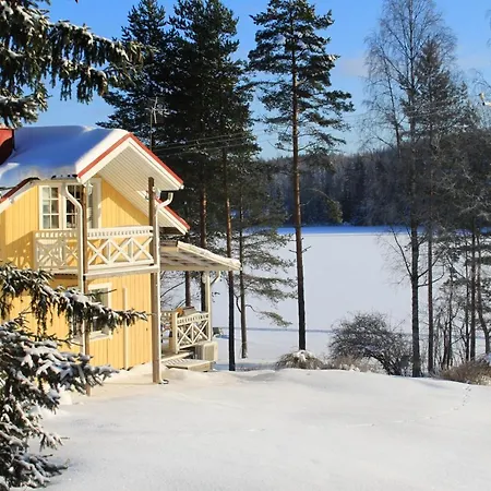 Chalet Keitaanniemen Lomamoekki *